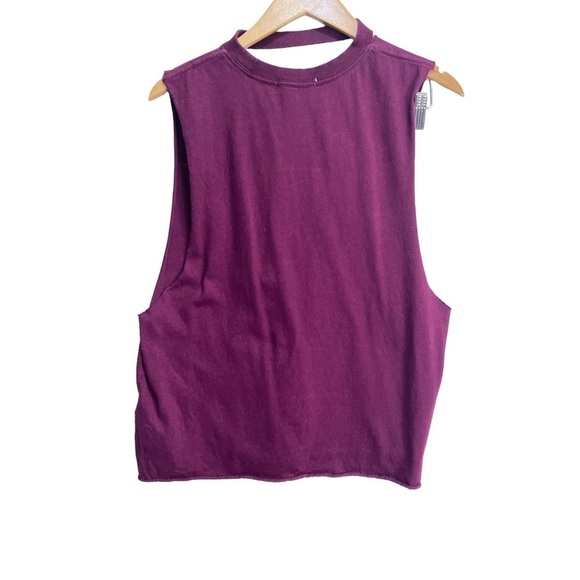 Forever 21 Burgundy Deep Vneck Top Size Large - Picture 4 of 6